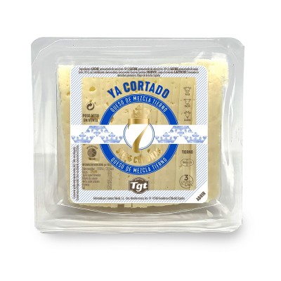 TGT Queso 7 Coronas Mezcla Semiurado Cortado Cuña 200G