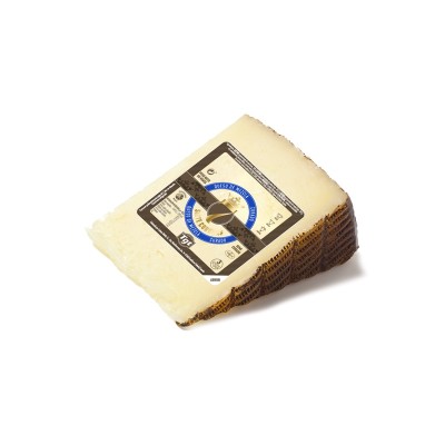 TGT Queso 7 Coronas Mezcla Semicurado Cuña 220G